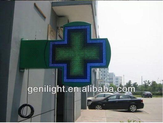 高コントラスト比 1200x1200 緑色 LED クロスディスプレイ 屋外デザインの薬局用